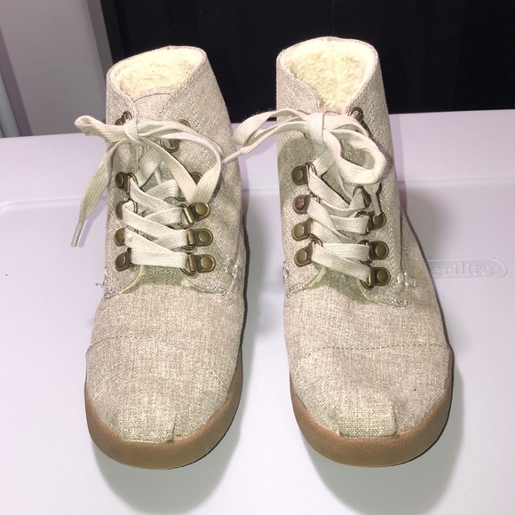 Toms Shoes - Toms Lined Booties